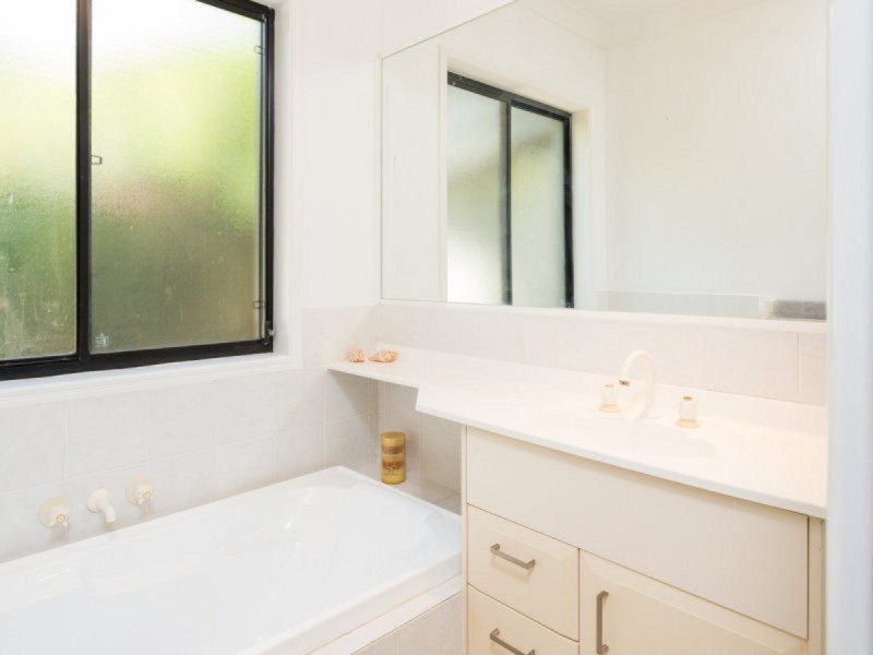 3 Torres Court, Burleigh Waters QLD 4220