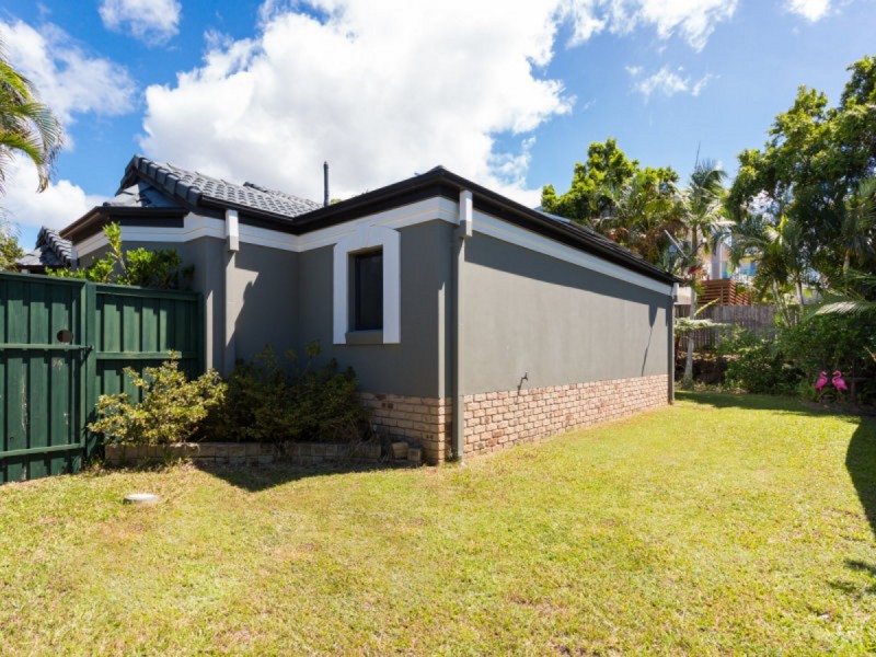 3 Torres Court, Burleigh Waters QLD 4220