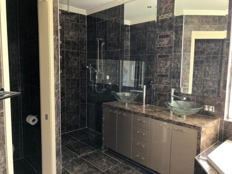2315 Belmont Court, Hope Island QLD 4212
