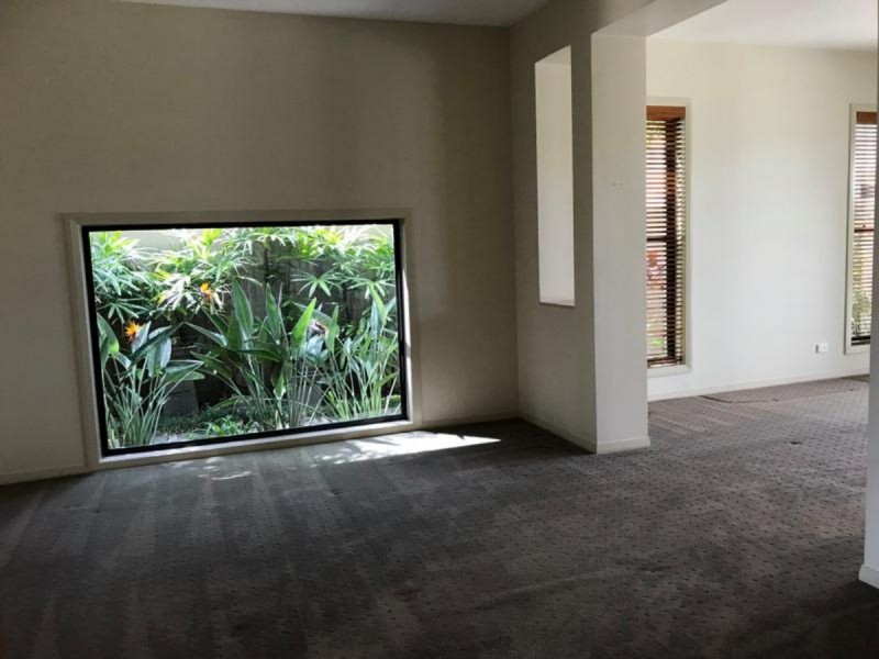 2315 Belmont Court, Hope Island QLD 4212