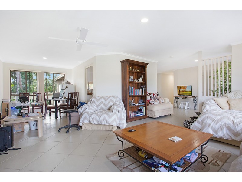 26 Dandenong Terrace, Robina QLD 4226