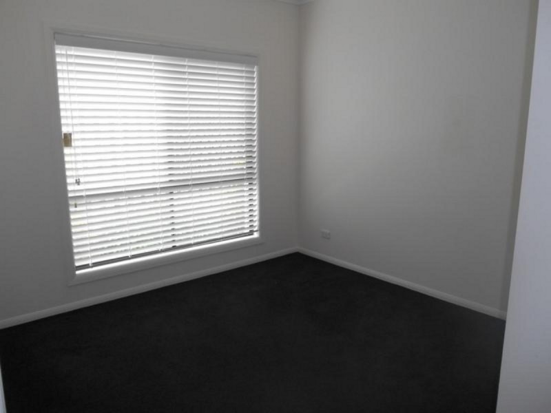 38 Straite Drive, Robina QLD 4226