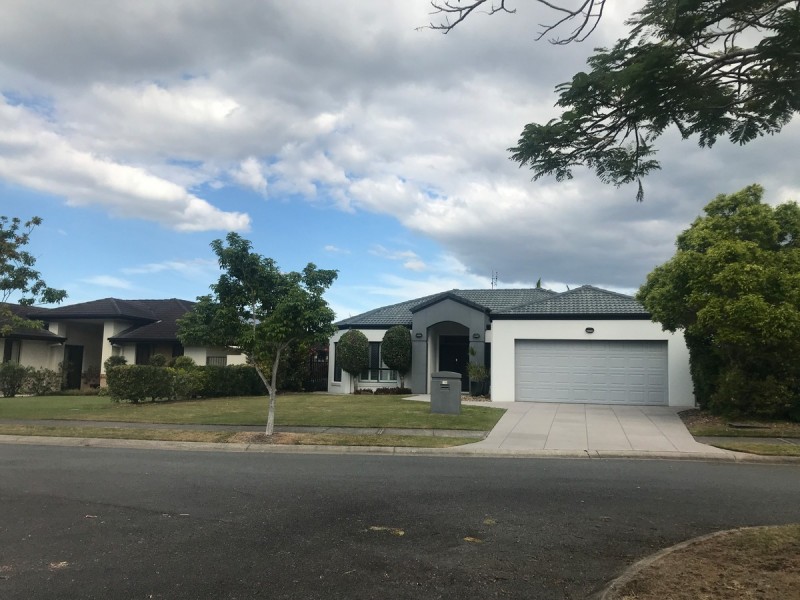 38 Straite Drive, Robina QLD 4226