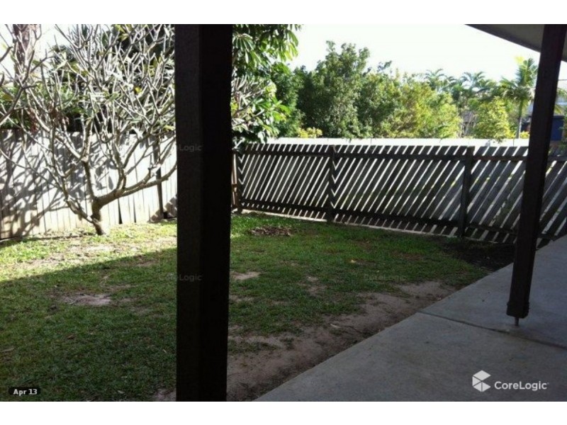 2/77 Corunna Crescent, Ashmore QLD 4214