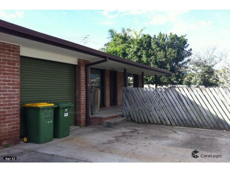2/77 Corunna Crescent, Ashmore QLD 4214