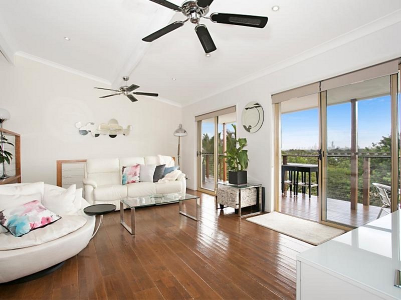 13 Pymble Place, Robina QLD 4226