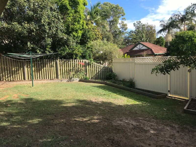 9 Prahran Court, Robina QLD 4226