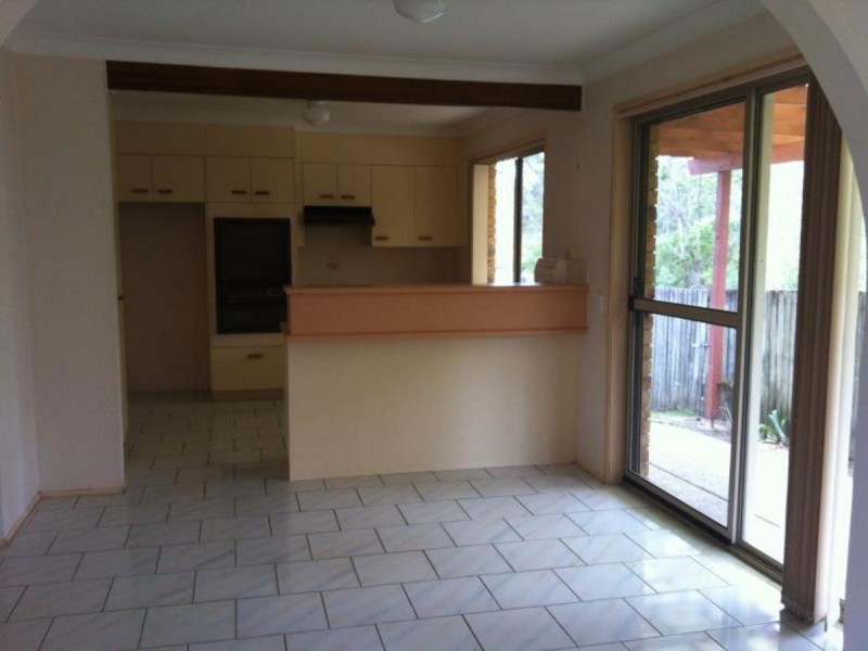 2/26 Binstead Drive, Southport QLD 4215