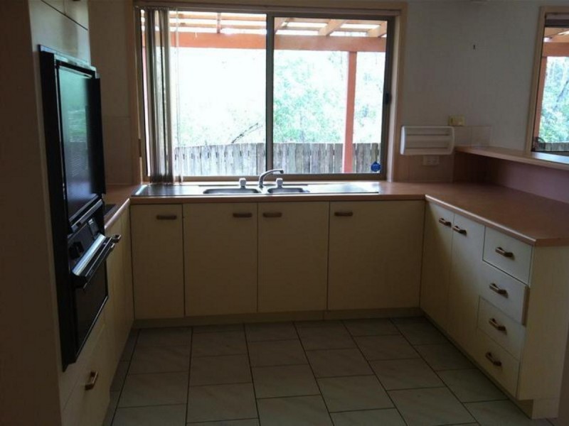 2/26 Binstead Drive, Southport QLD 4215