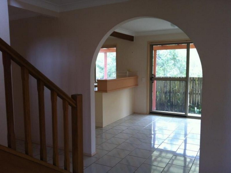 2/26 Binstead Drive, Southport QLD 4215