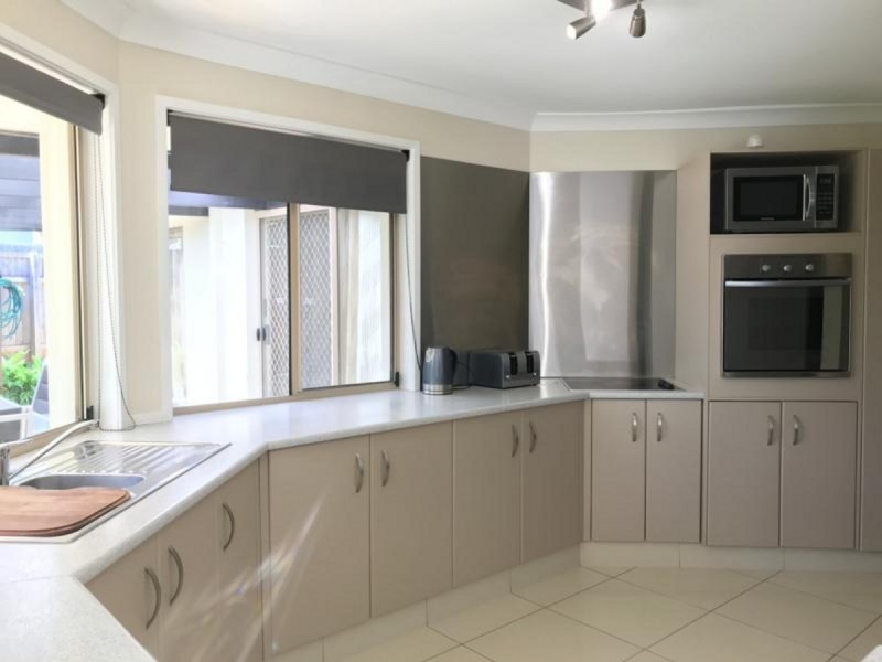 136 Glen Eagles Drive, Robina QLD 4226