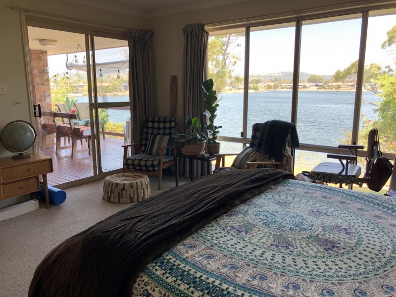 44 Auk Avenue, Burleigh Waters QLD 4220
