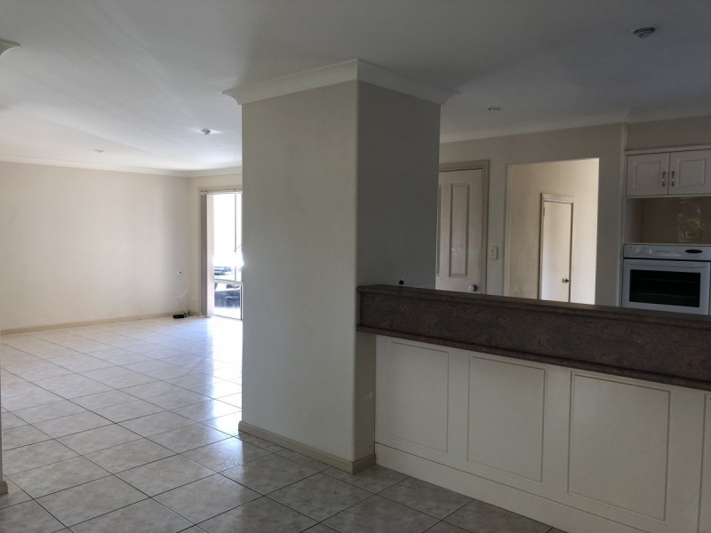 2/40 Nobby Parade, Miami QLD 4220