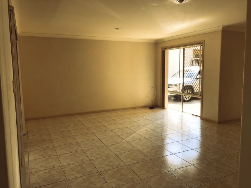 2/40 Nobby Parade, Miami QLD 4220