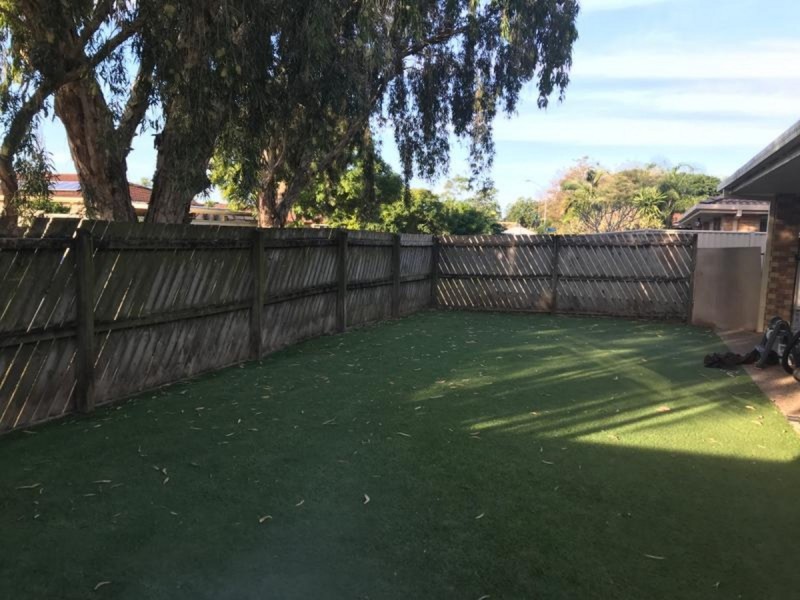 1/19 Eurimbula Court, Paradise Point QLD 4216