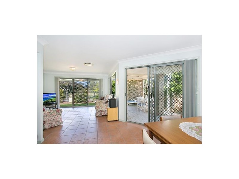 26 Hillsborough Close, Robina QLD 4226