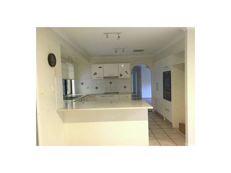 3 Indooroopilly Court, Robina QLD 4226