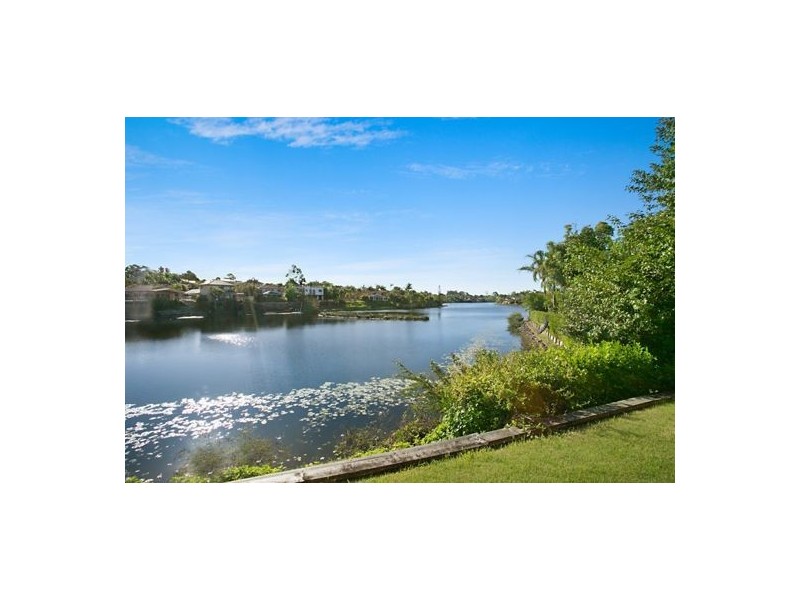 7/5 Kallista Close, Robina QLD 4226