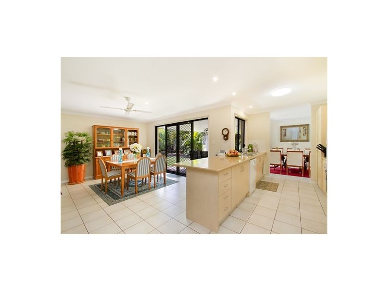 14 Solitaire Place, Robina QLD 4226