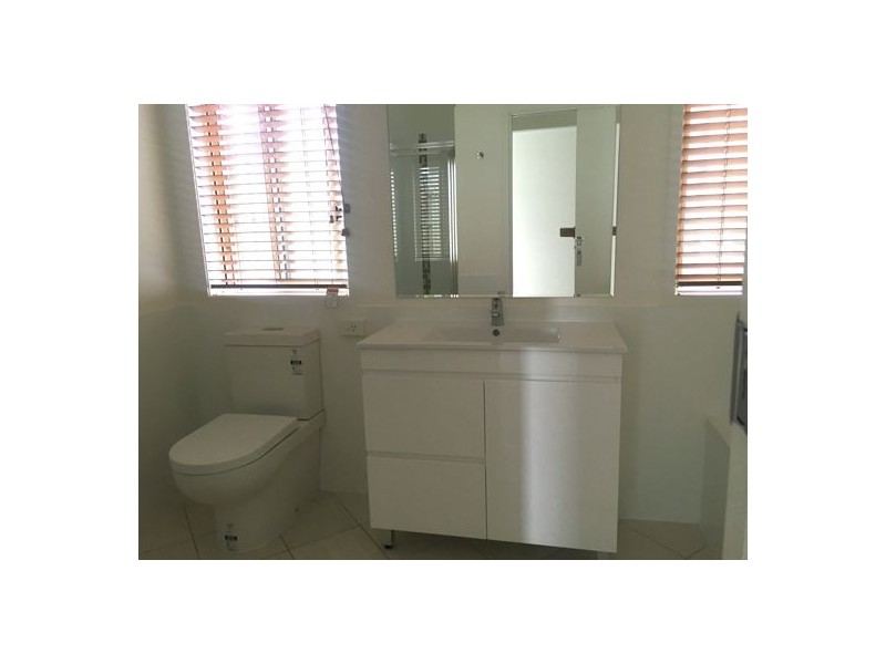 9 Prahran Court, Robina QLD 4226