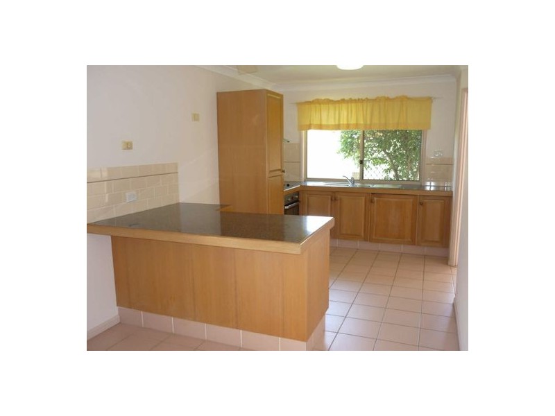 32 Bothwell Street, Robina QLD 4226