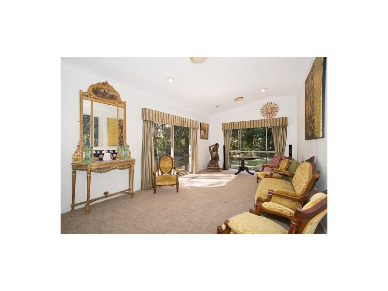 15 Merion Court, Robina QLD 4226