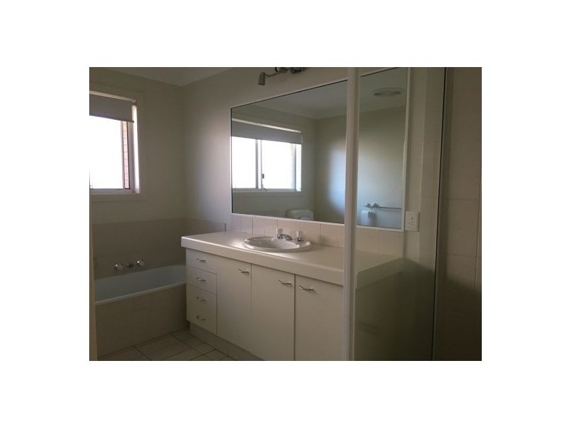 12 Prestwick Court, Robina QLD 4226