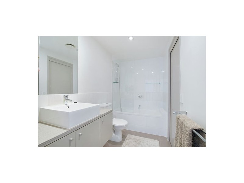 183/133 Laver Drive, Robina QLD 4226