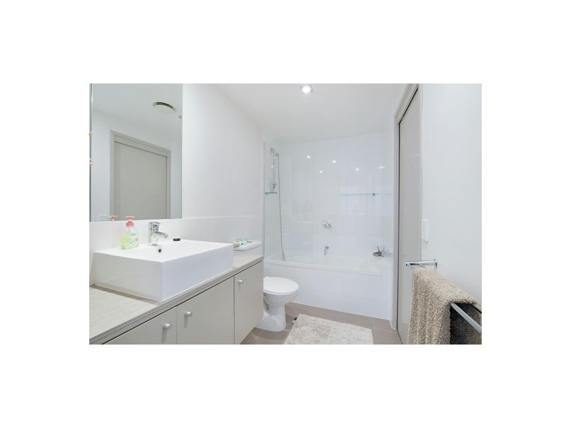 183/133 Laver Drive, Robina QLD 4226