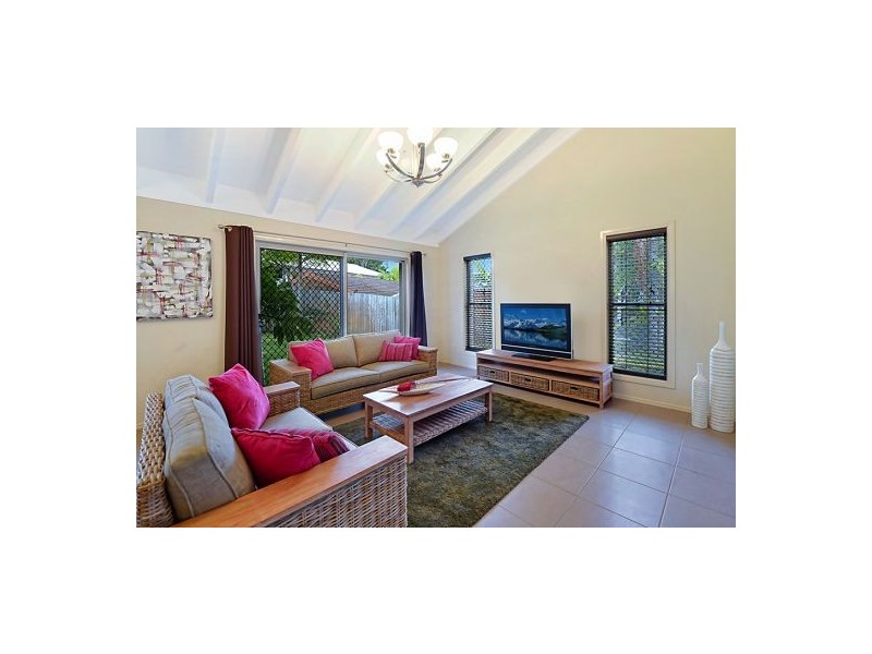 3 Drummoyne Ct, Robina QLD 4226