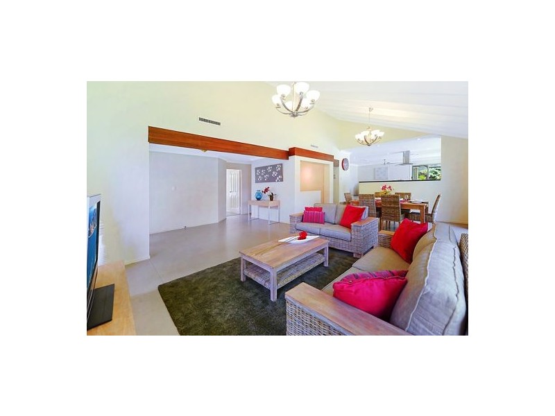 3 Drummoyne Ct, Robina QLD 4226