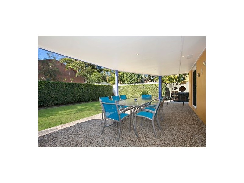 22 Frankston Ct, Robina QLD 4226