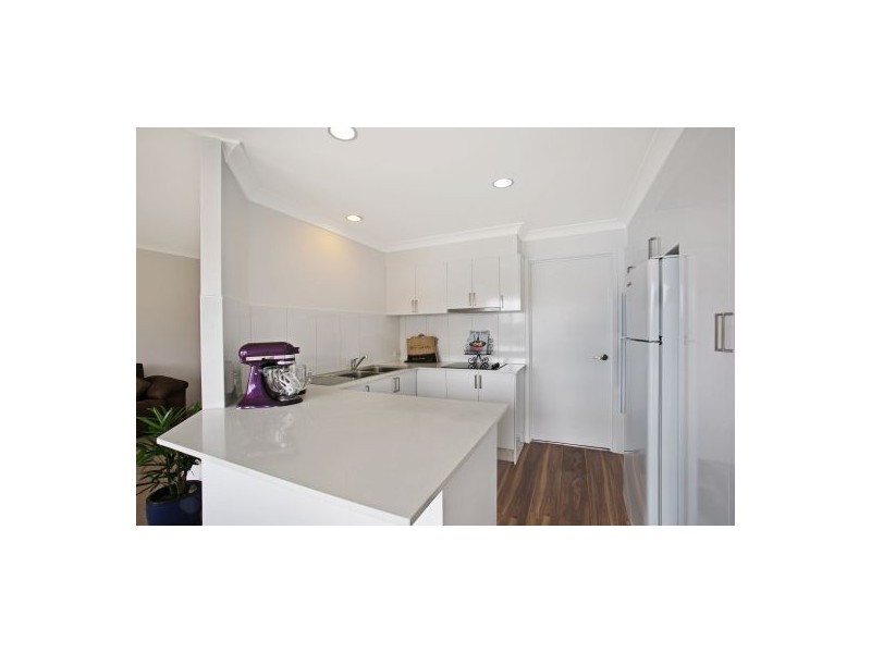 4/1 Kallista Cl, Robina QLD 4226