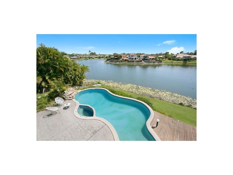 52 Mornington Tce, Robina QLD 4226