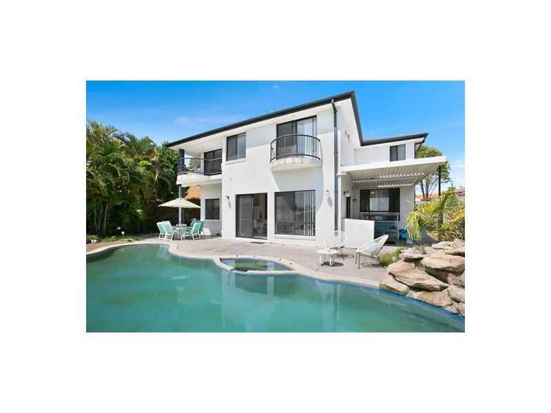 52 Mornington Tce, Robina QLD 4226