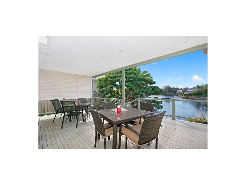 15 Tullamarine Dr, Robina QLD 4226