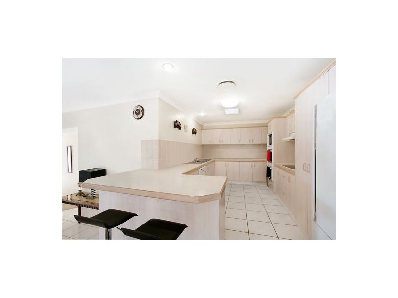 15 Tullamarine Dr, Robina QLD 4226