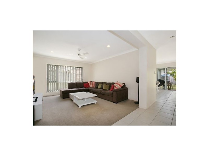 5 Mikado Way, Robina QLD 4226