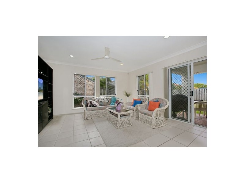 5 Mikado Way, Robina QLD 4226