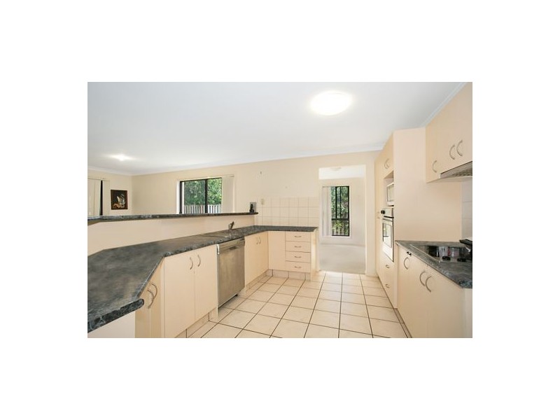 8 Solitaire Pl, Robina QLD 4226