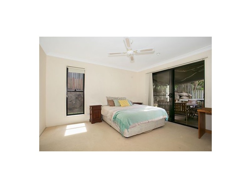 8 Solitaire Pl, Robina QLD 4226