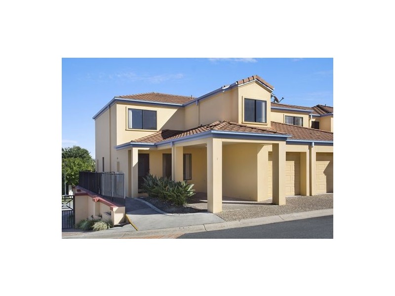 1/2 CONCORD CCT, Robina QLD 4226