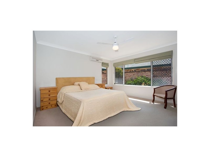 29 Hillsborough Close, Robina QLD 4226