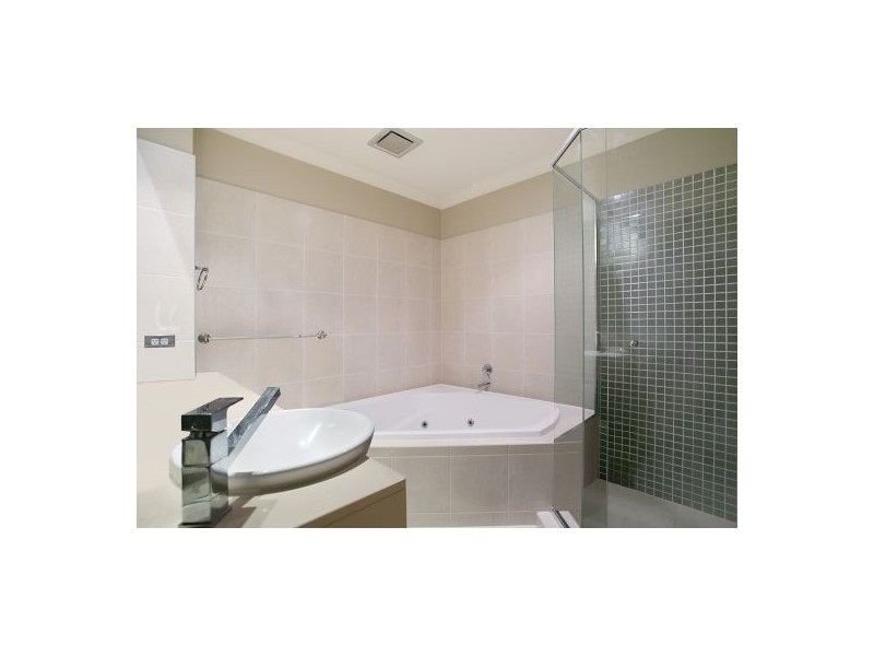 12/55 Paradise Springs Ave, Robina QLD 4226