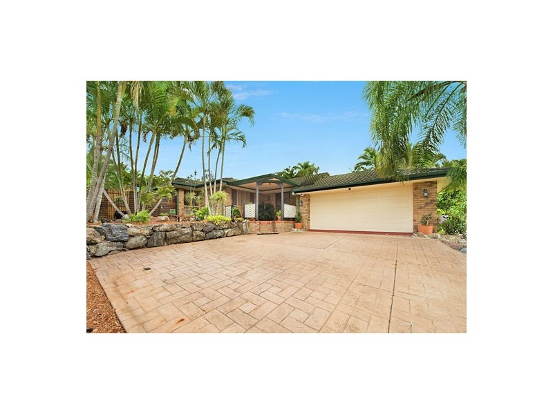 64 THORNGATE DR, Robina QLD 4226