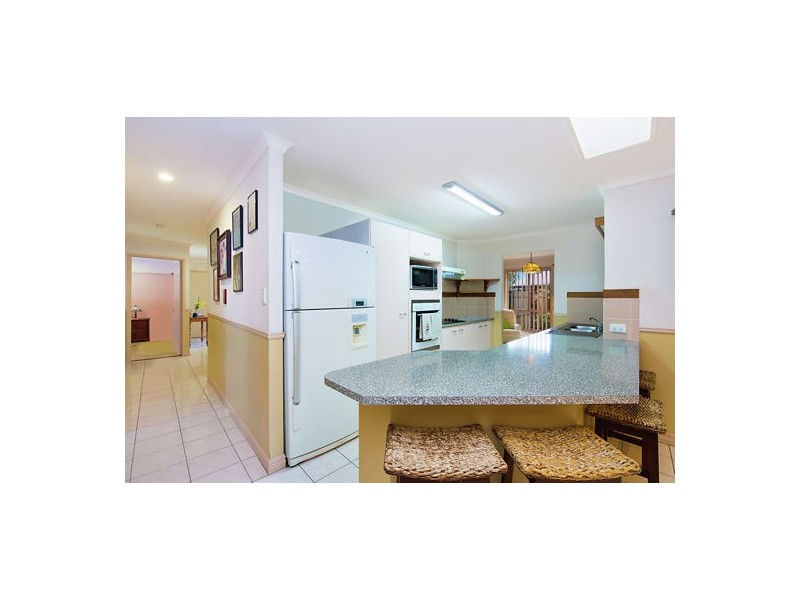 64 THORNGATE DR, Robina QLD 4226