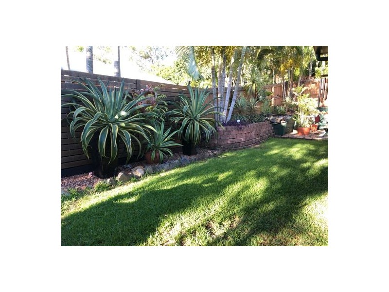 64 THORNGATE DR, Robina QLD 4226