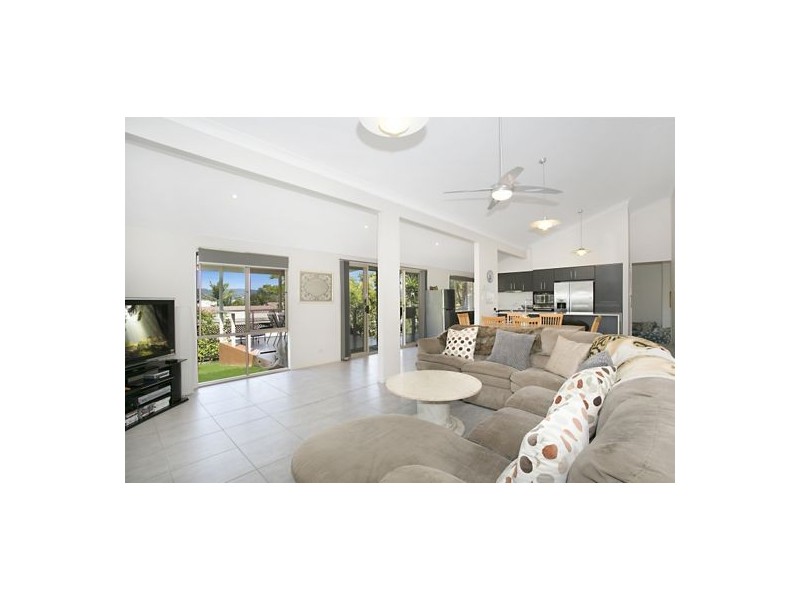 78 Thorngate Drive, Robina QLD 4226