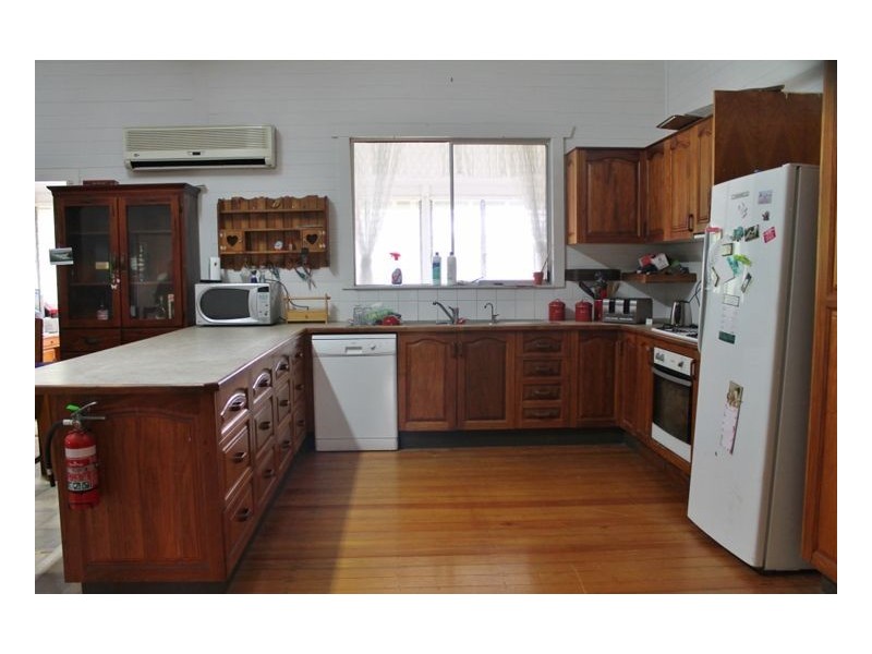 27 Lindsay Street, Woodenbong NSW 2476