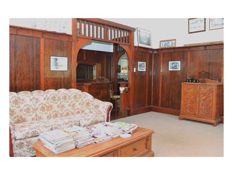 27 Lindsay Street, Woodenbong NSW 2476